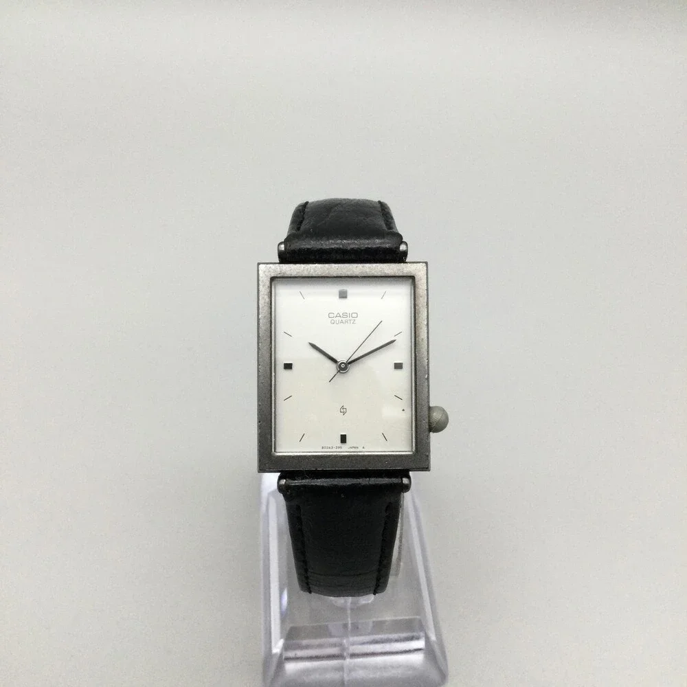 Vintage Casio 331 MY-622 Mens Watch 25mm White Dial Black Leather New Battery
